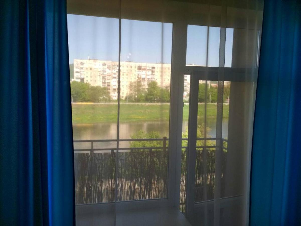 Apartments Domovik Просторная Квартира С Видом На Горы Μουκάτσεβο Εξωτερικό φωτογραφία